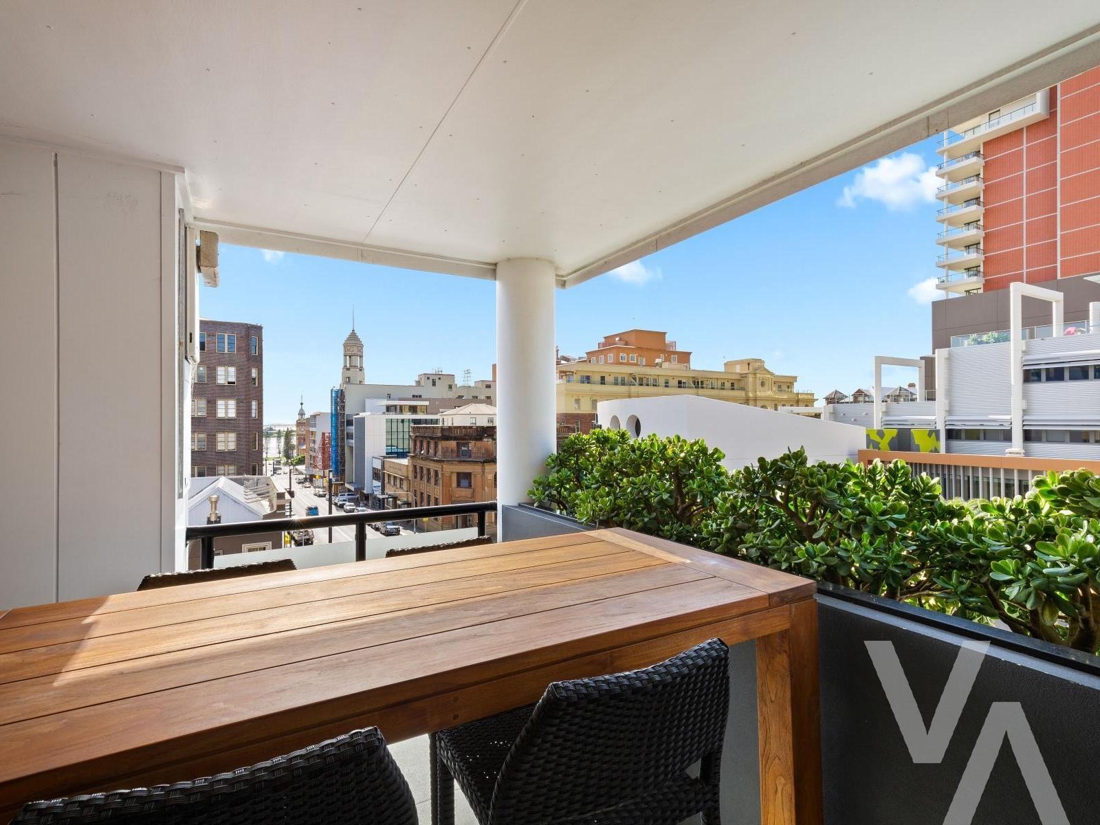 301/44 Watt  Street Newcastle NSW
