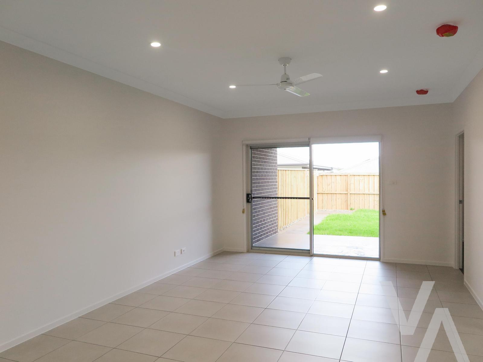 52 Kurrabung Drive Fletcher NSW
