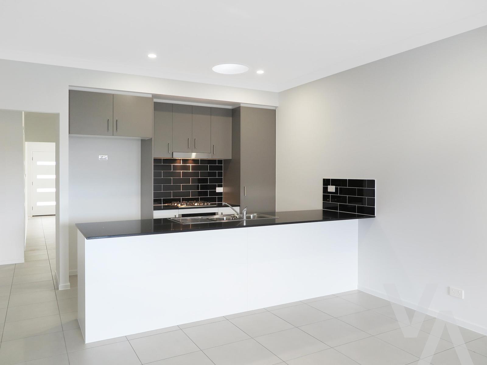 52 Kurrabung Drive Fletcher NSW