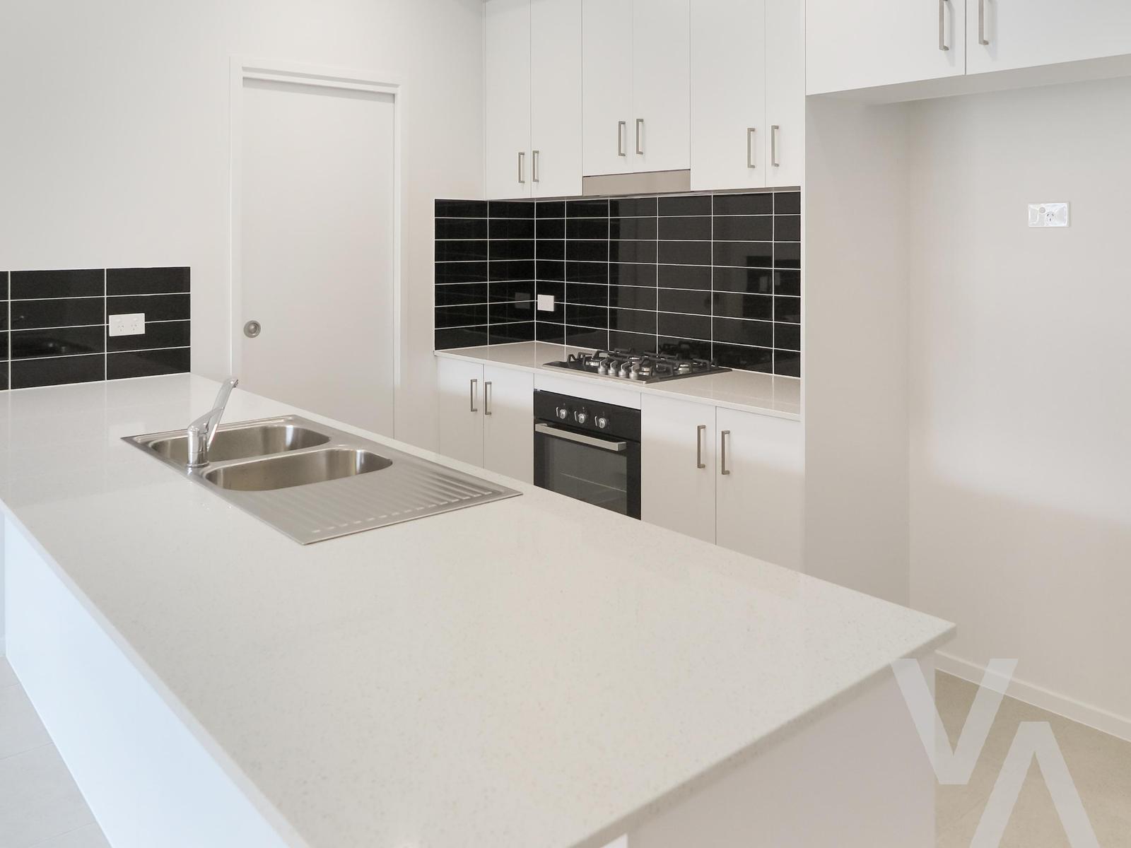 15 Mortlock Road Cameron Park NSW