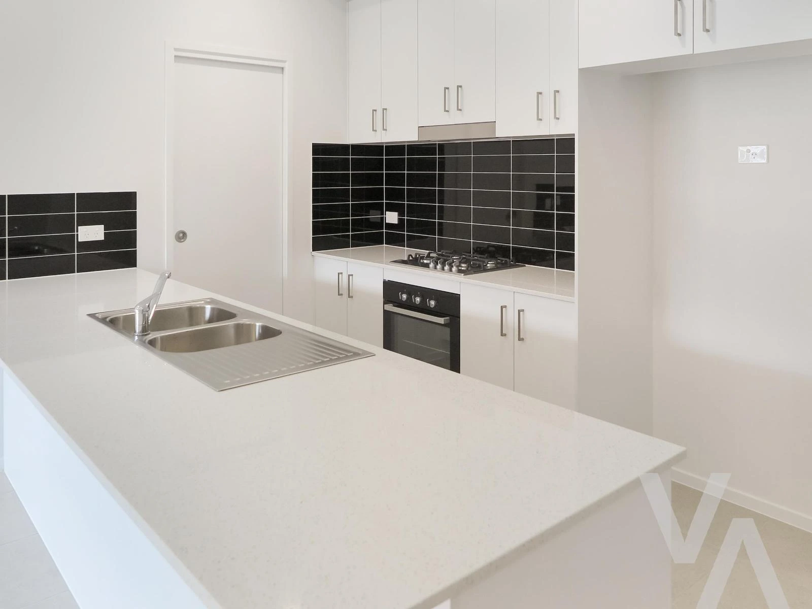 15 Mortlock Road Cameron Park NSW