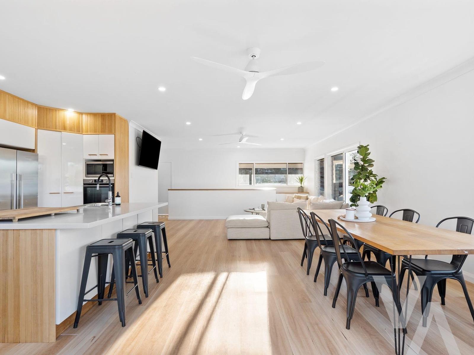 14 Thomas Street Dudley NSW