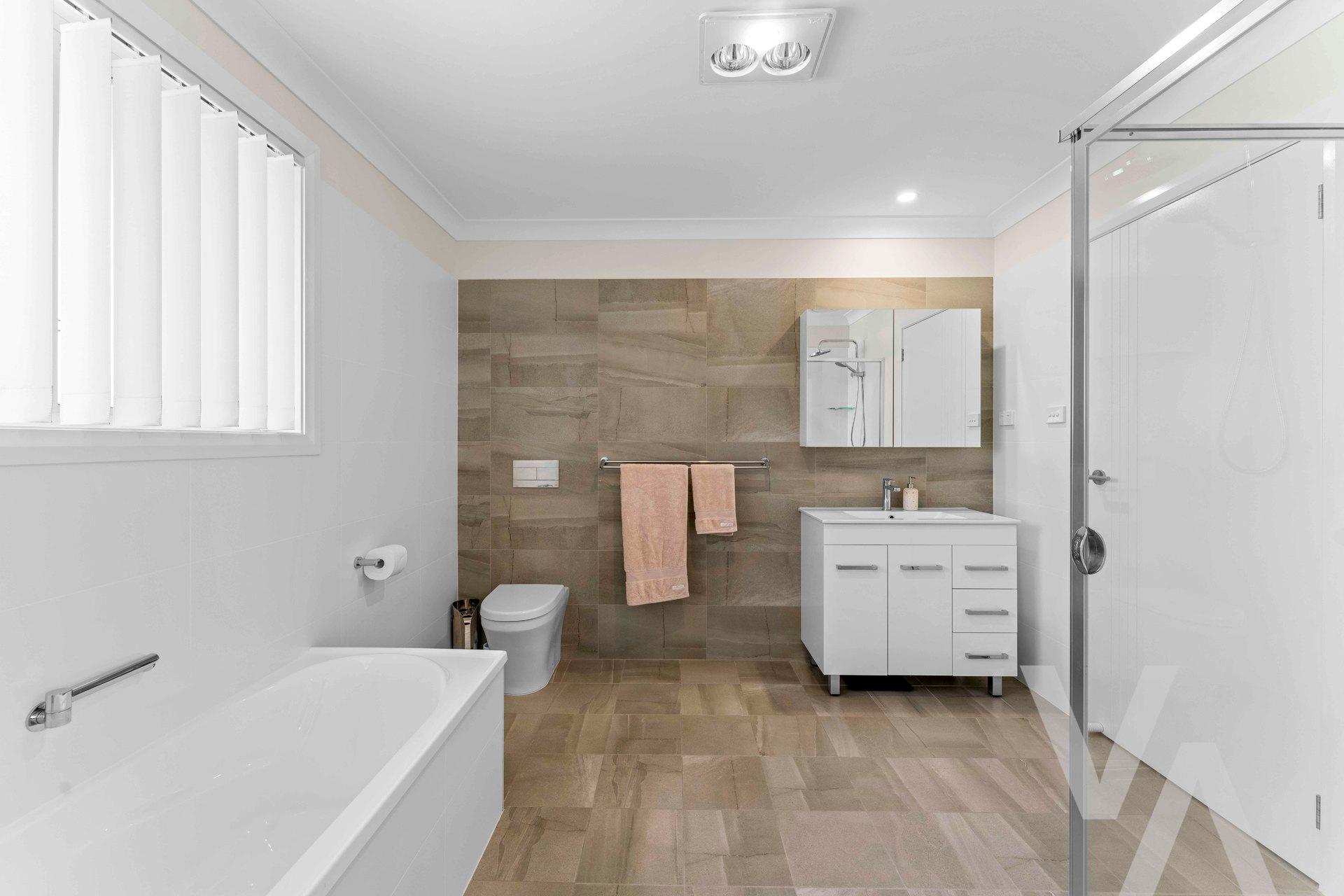 4 Richmond Terrace Elermore Vale NSW