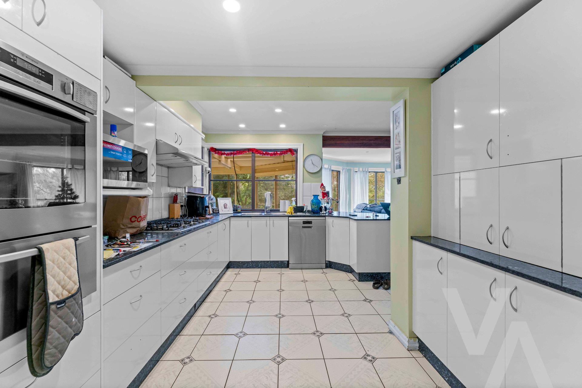 35 Dangerfield Drive Elermore Vale NSW