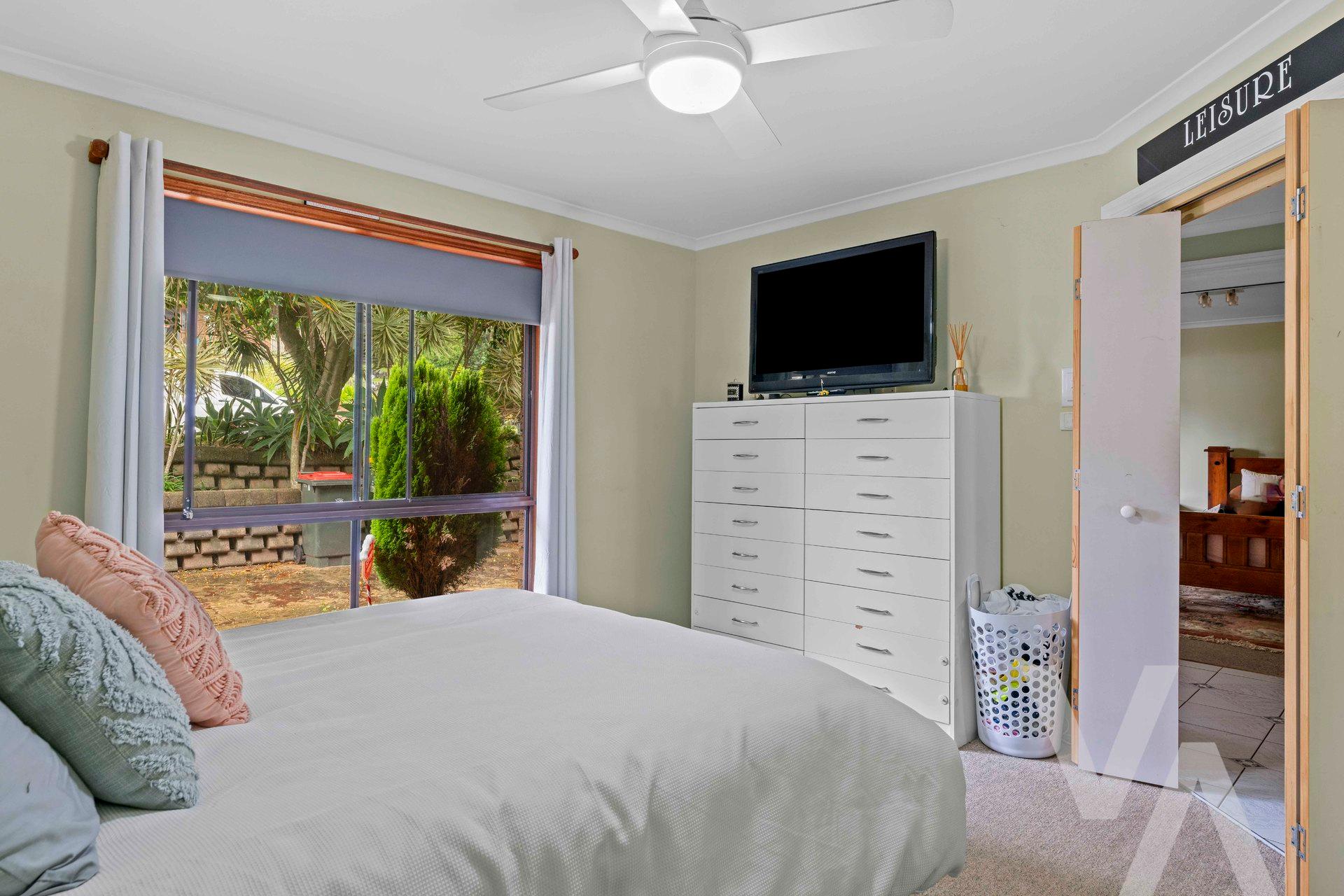35 Dangerfield Drive Elermore Vale NSW