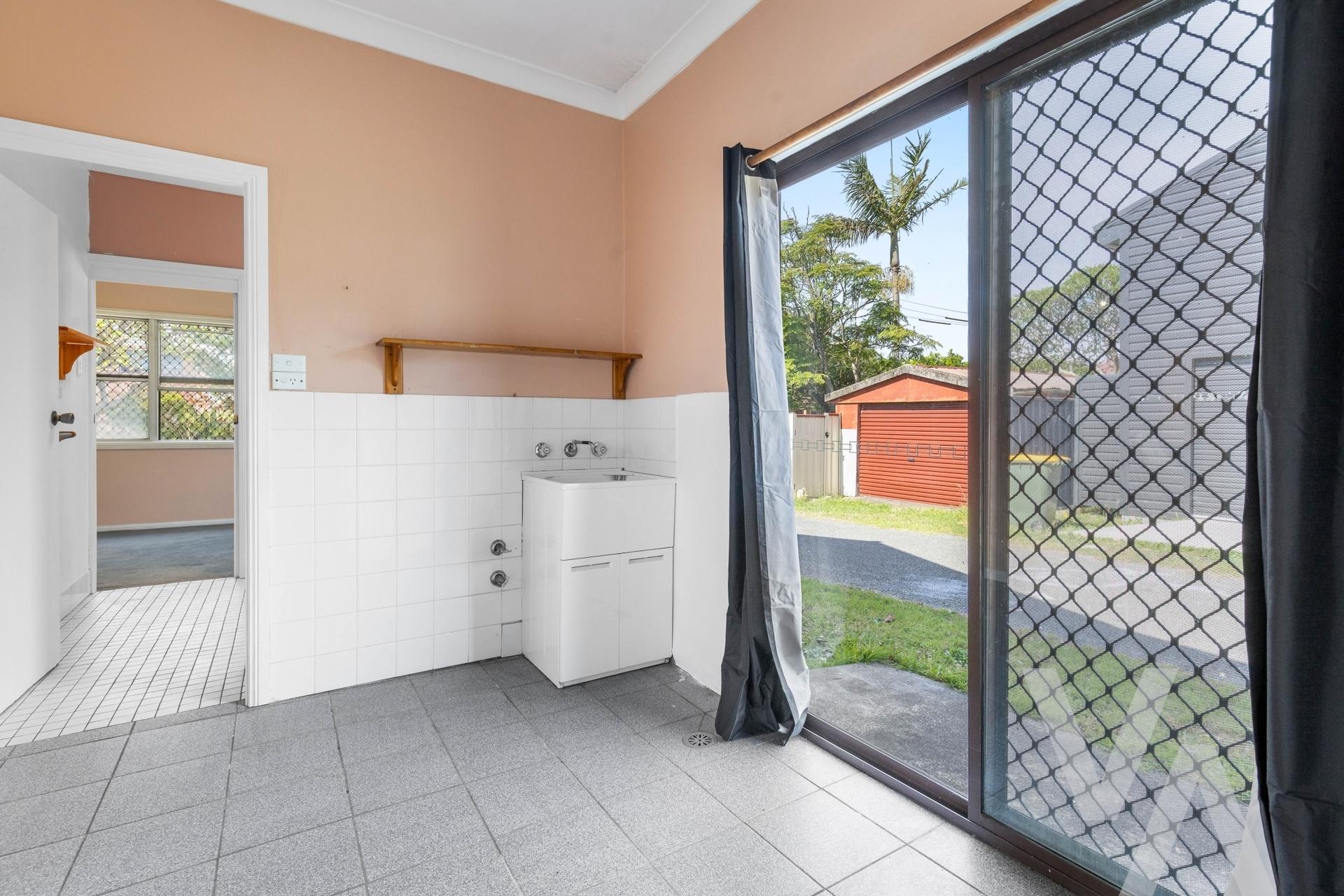 47 Monmouth  Street Stockton NSW