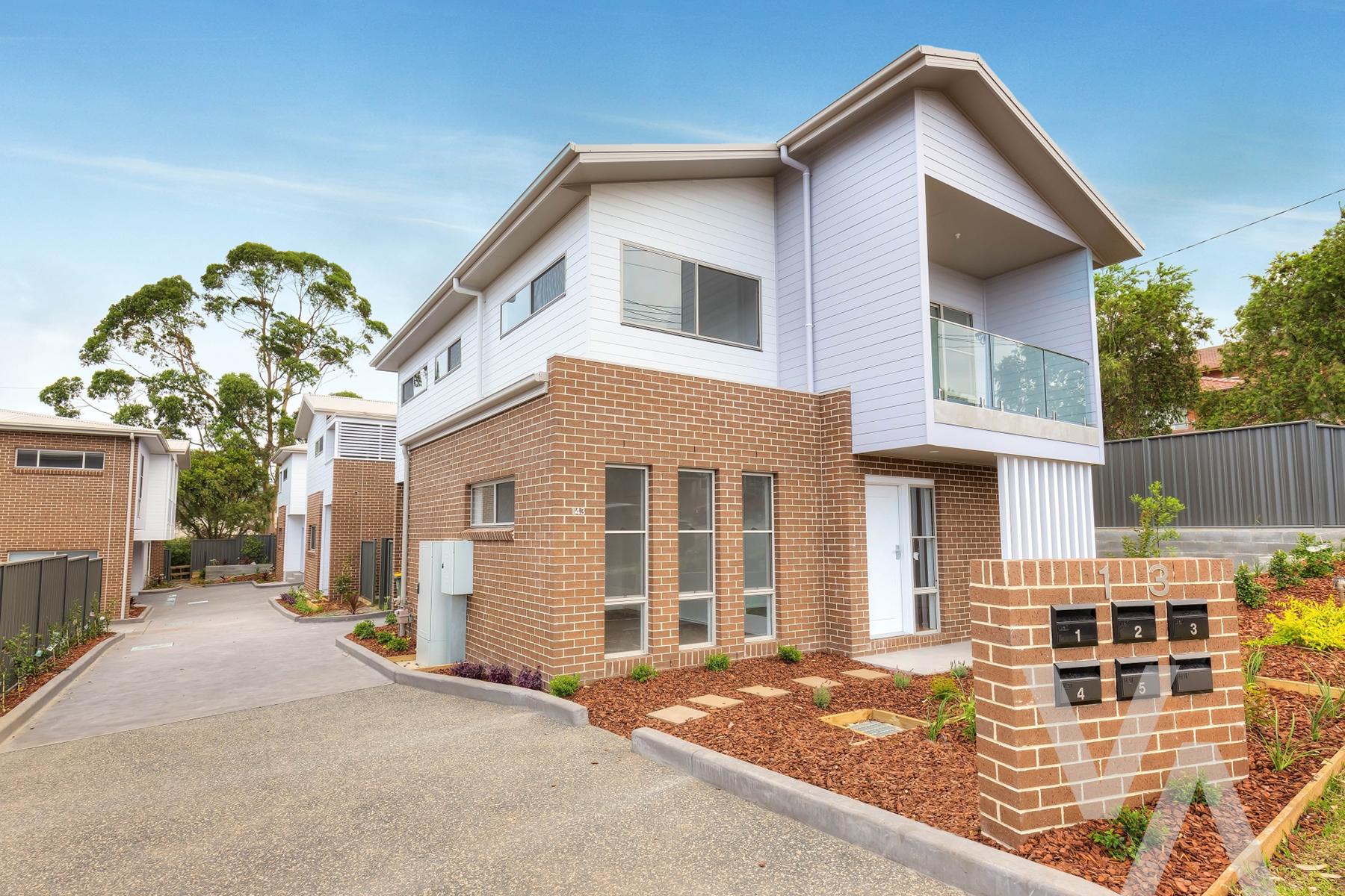 Unit 4/143 Lockyer  Street Adamstown NSW