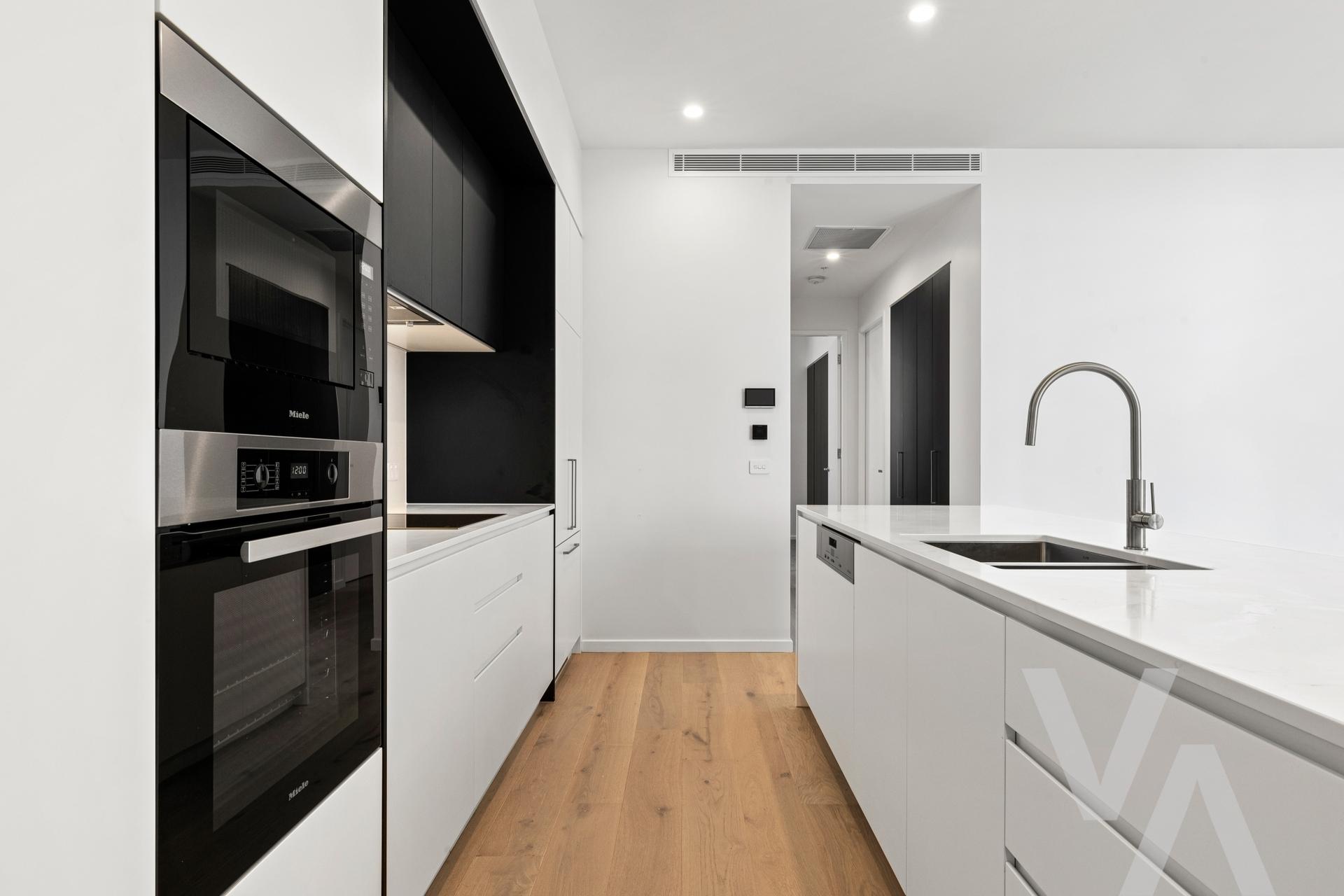 603/43 Honeysuckle Drive Newcastle NSW