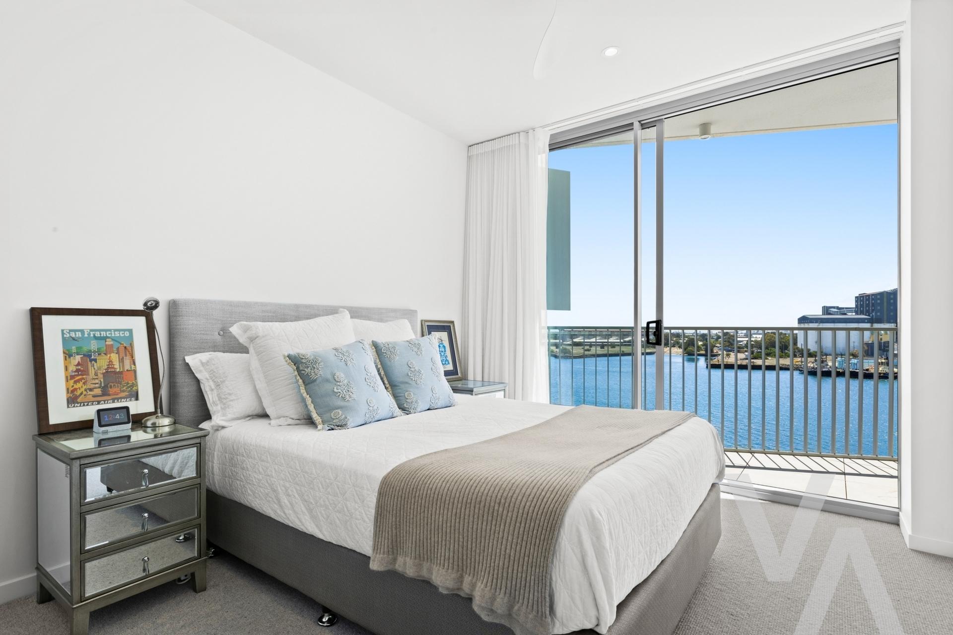 509/33 Honeysuckle Drive Newcastle NSW
