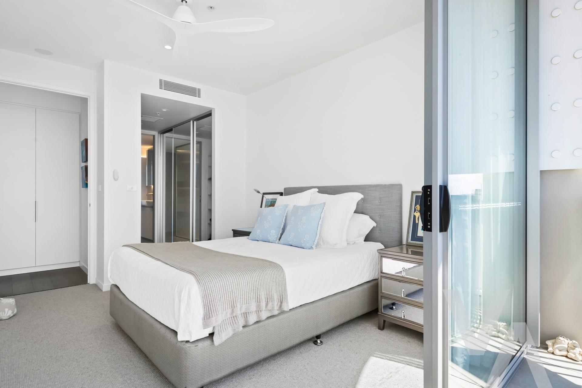 509/33 Honeysuckle Drive Newcastle NSW