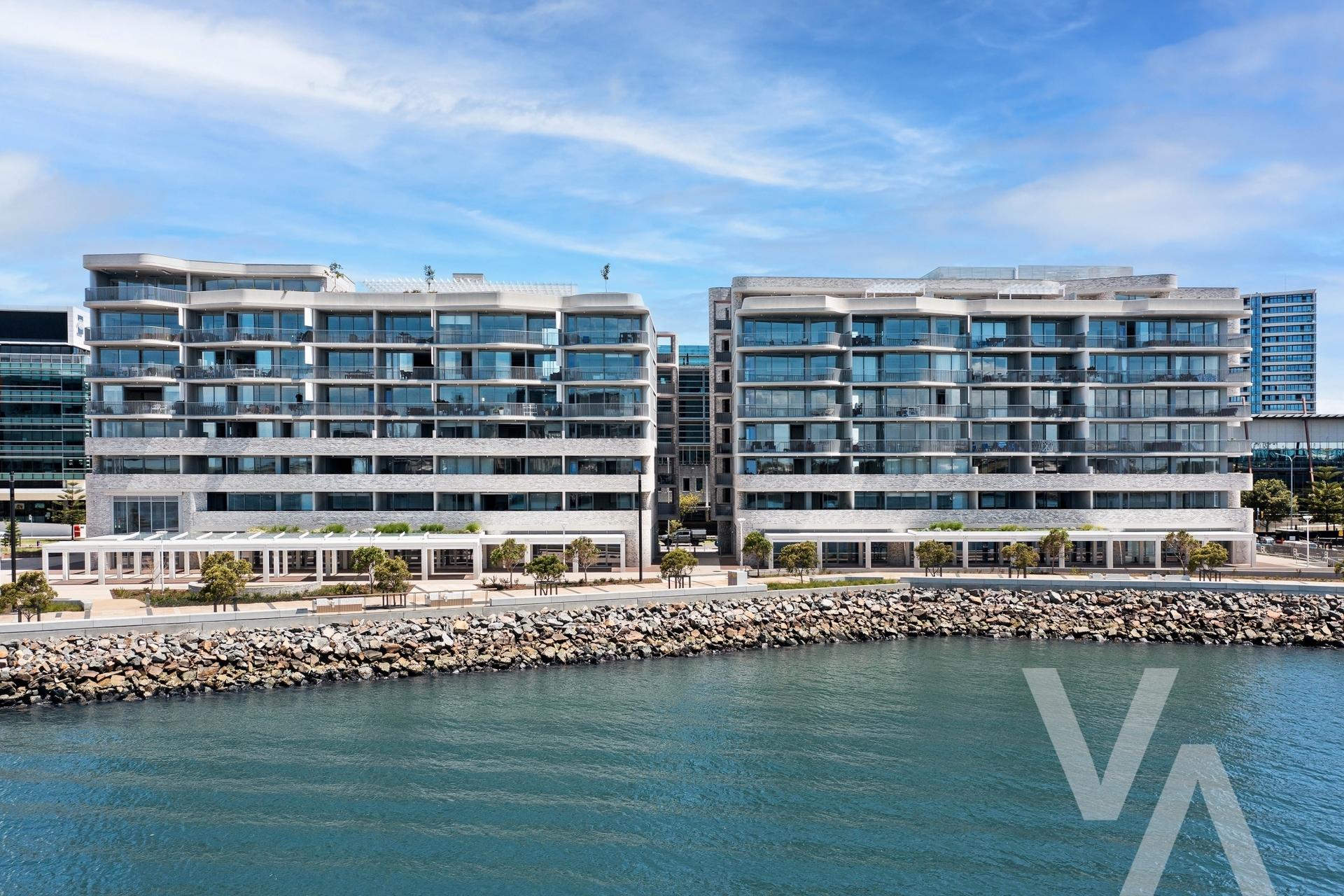 509/33 Honeysuckle Drive Newcastle NSW