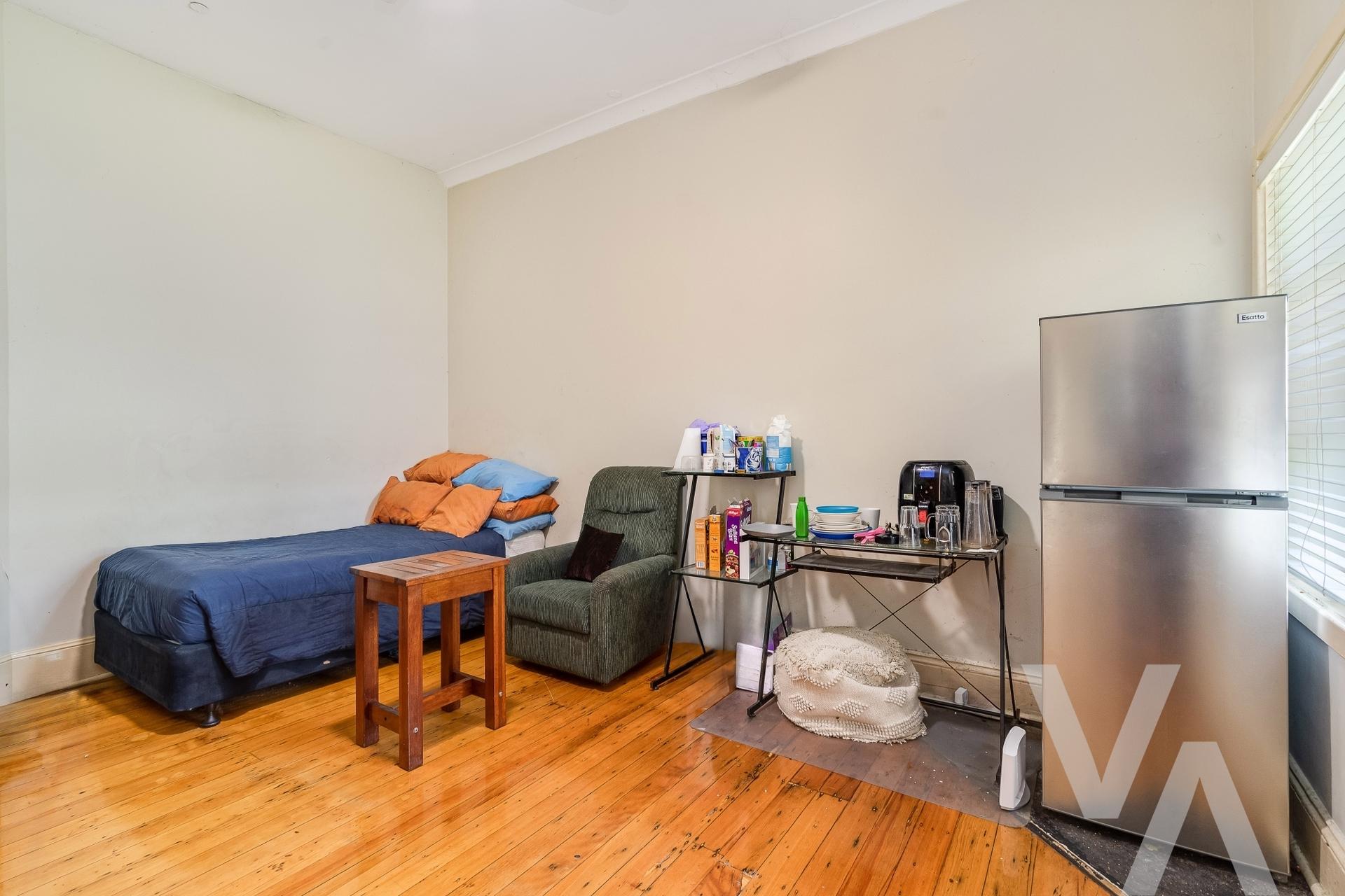 321-323 Parkway Avenue Hamilton East NSW