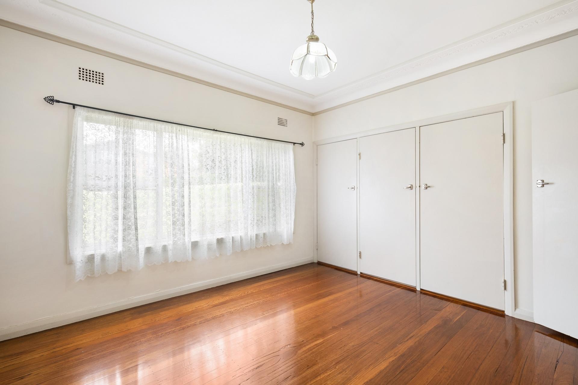24 Hillcrest  Parade Highfields NSW