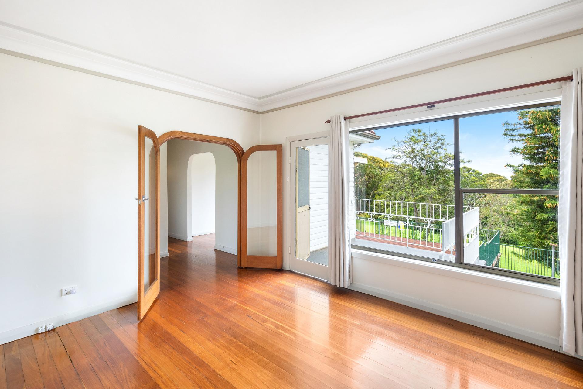 24 Hillcrest  Parade Highfields NSW