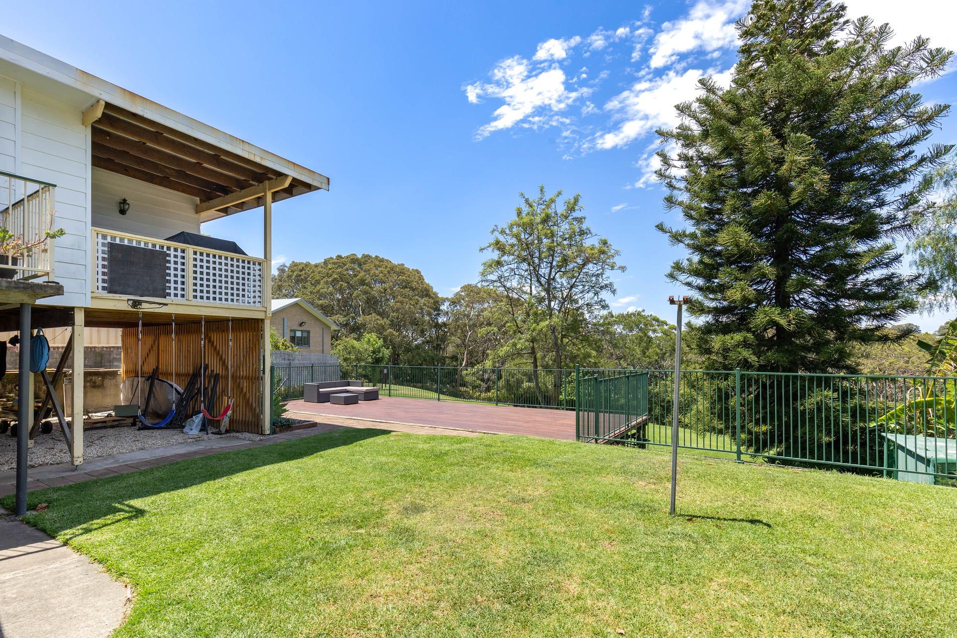 24 Hillcrest  Parade Highfields NSW