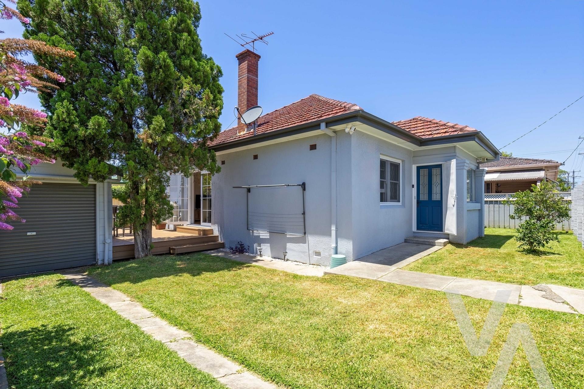 37 Steel Street Hamilton NSW