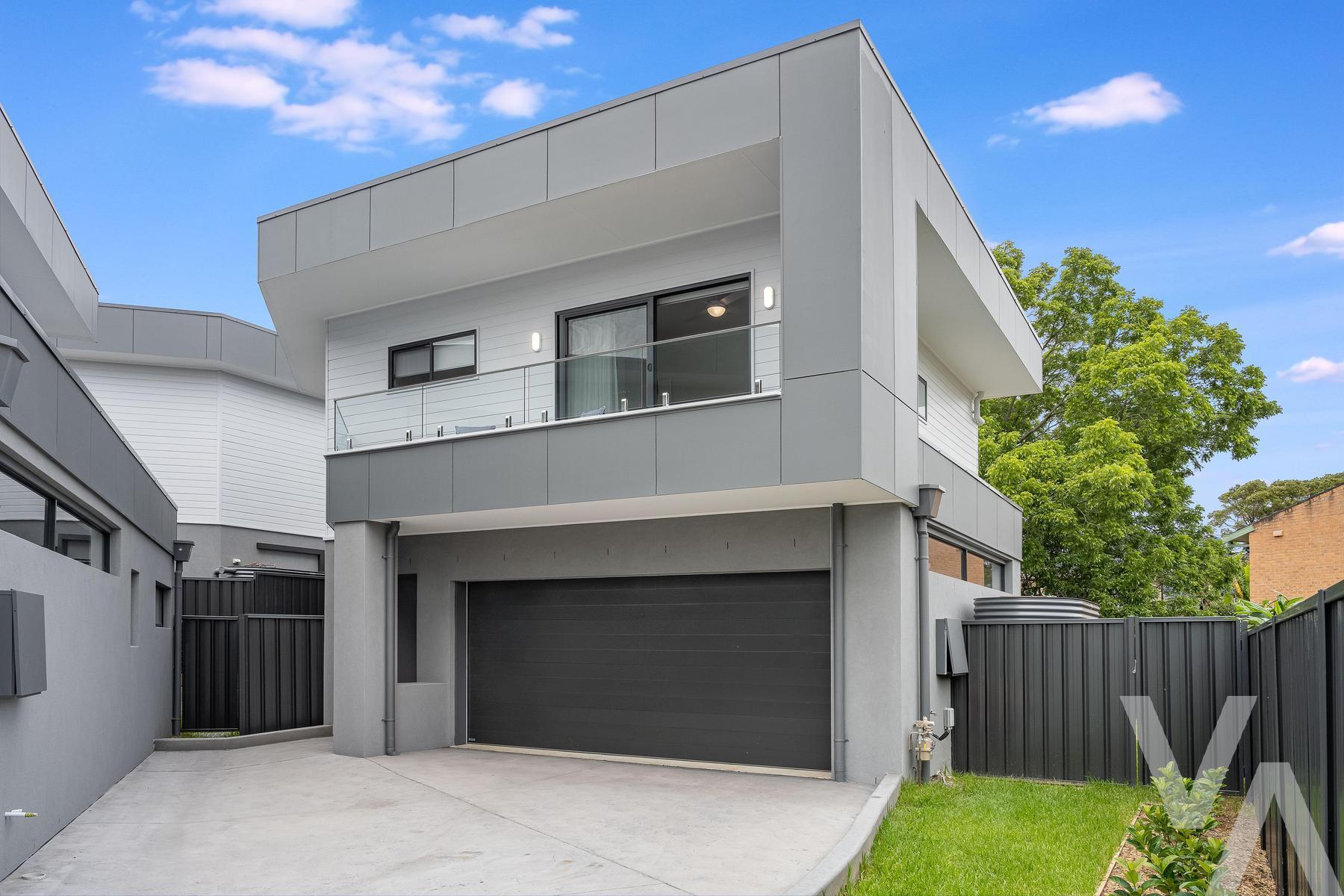 2/165 Teralba  Road Adamstown NSW