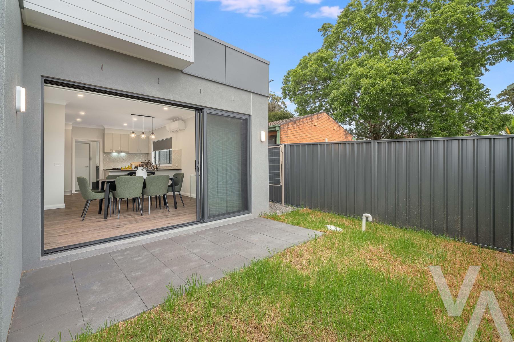 2/165 Teralba  Road Adamstown NSW