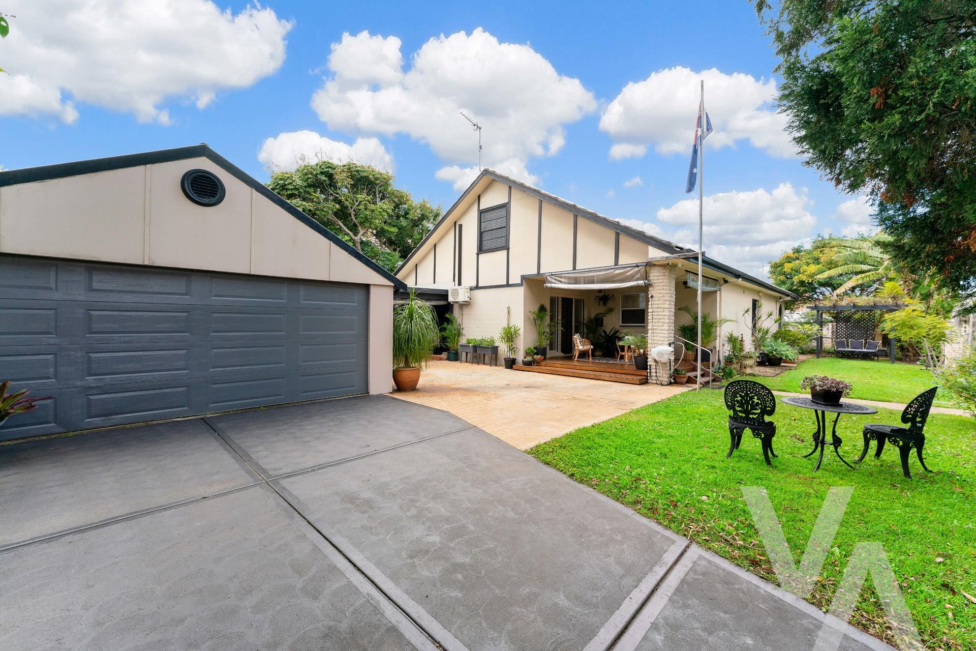 94 National Park Street Hamilton South NSW
