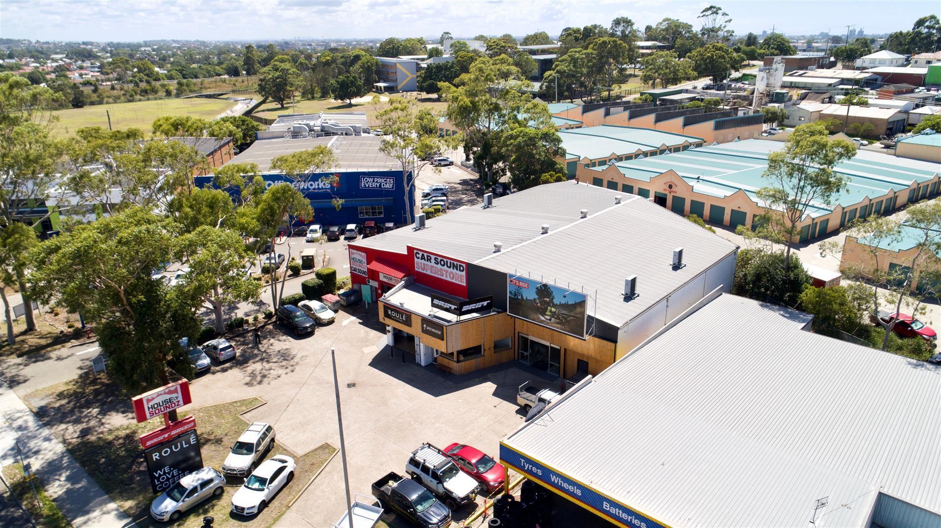 Unit Suite 1/47 Northcott Drive Kotara NSW