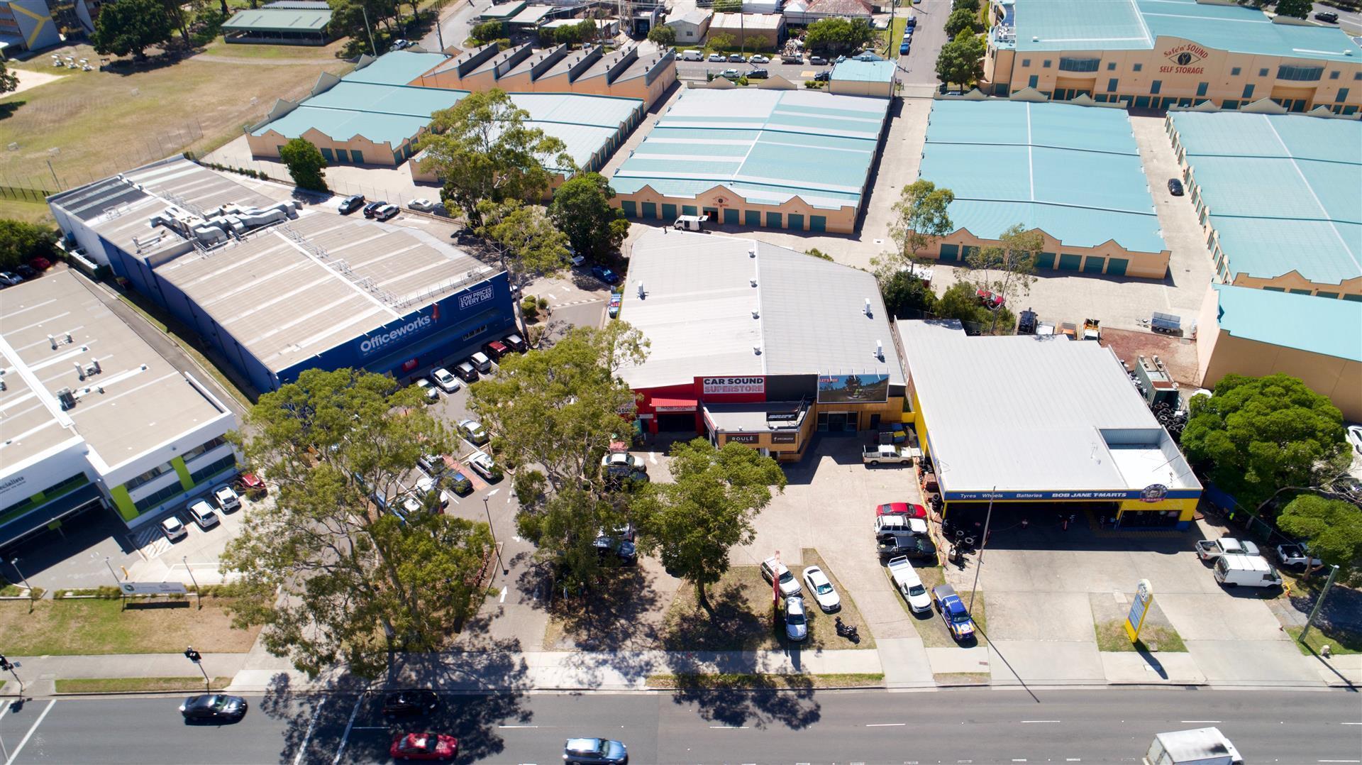 Unit Suite 1/47 Northcott Drive Kotara NSW