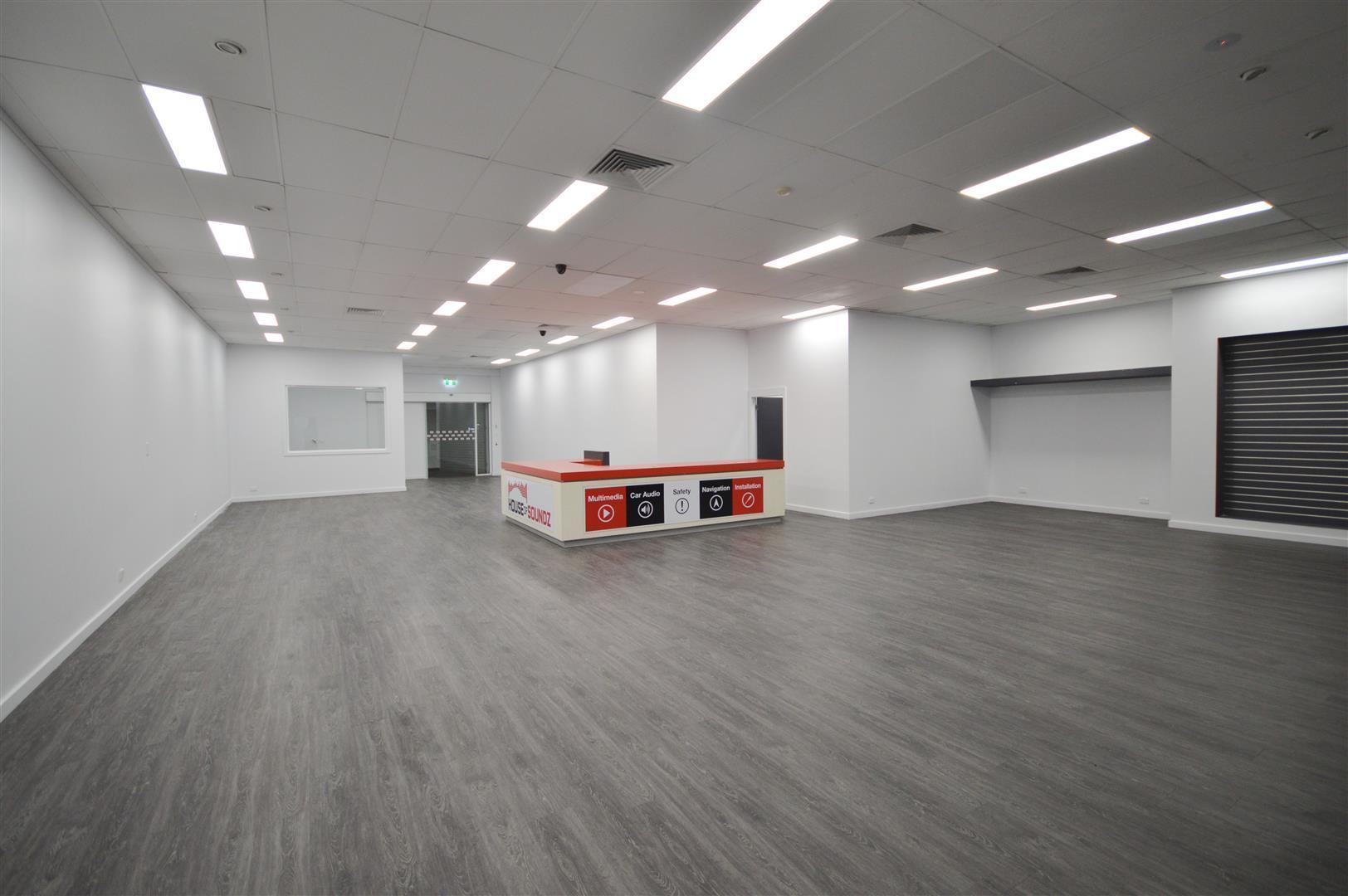 Unit Suite 1/47 Northcott Drive Kotara NSW
