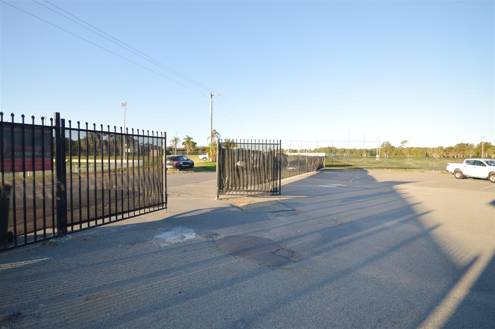 Unit 2 & 4c/2A Maude Street Belmont NSW
