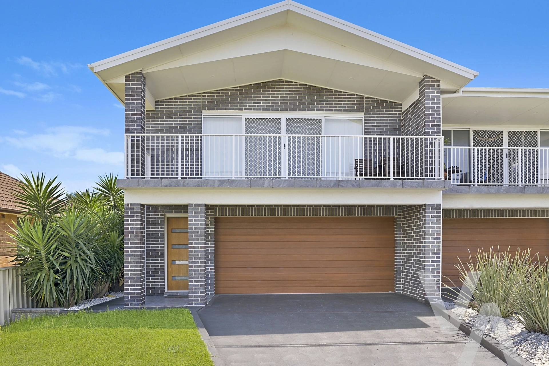 8A Callen Street Stockton NSW