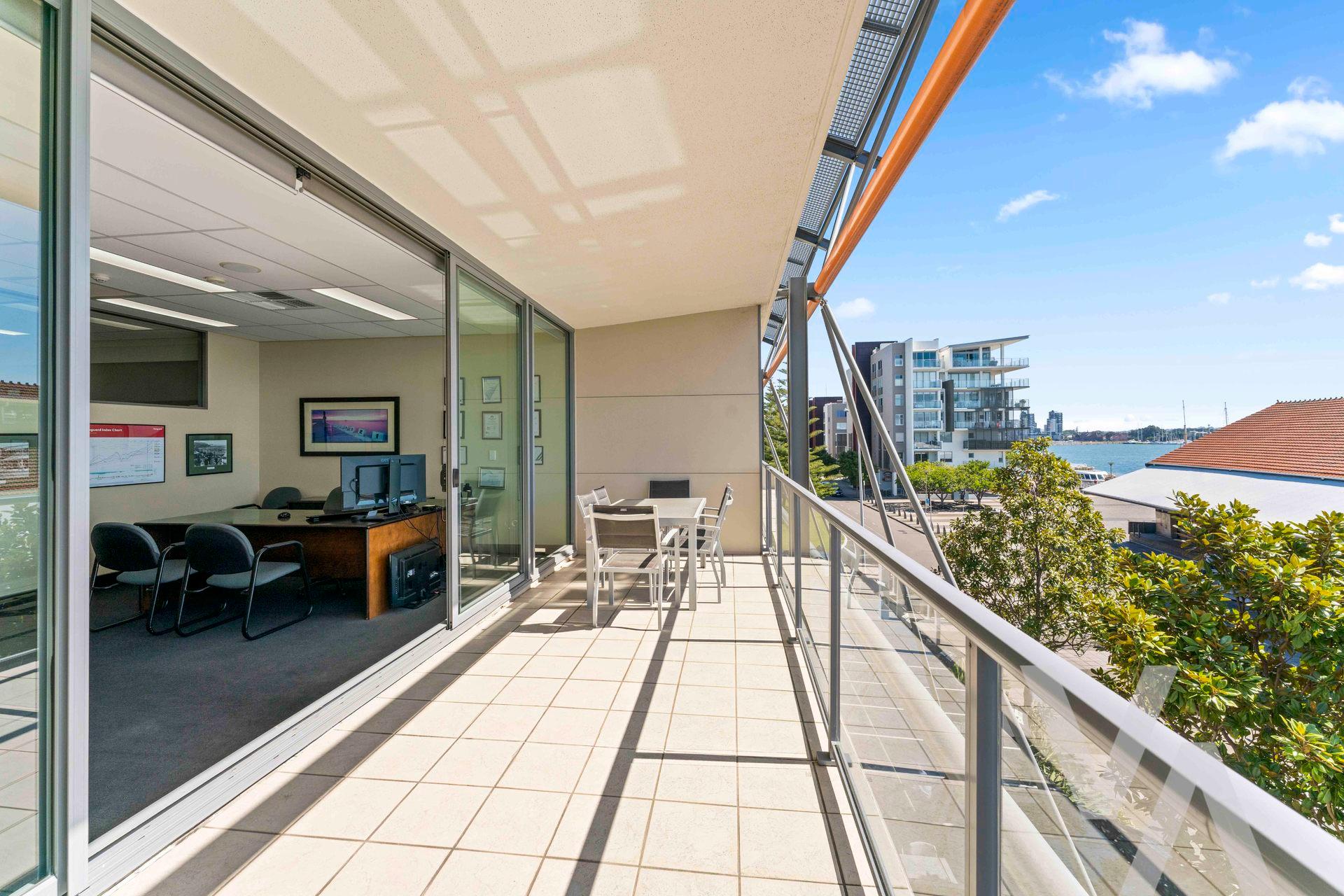 Unit 6/1 Honeysuckle Drive Newcastle NSW