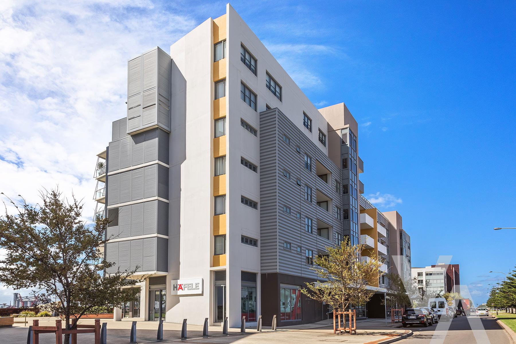 105/15 Honeysuckle Drive Newcastle NSW
