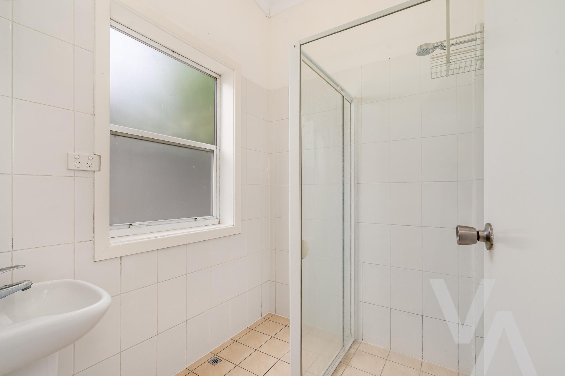 321-323 Parkway Avenue Hamilton East NSW