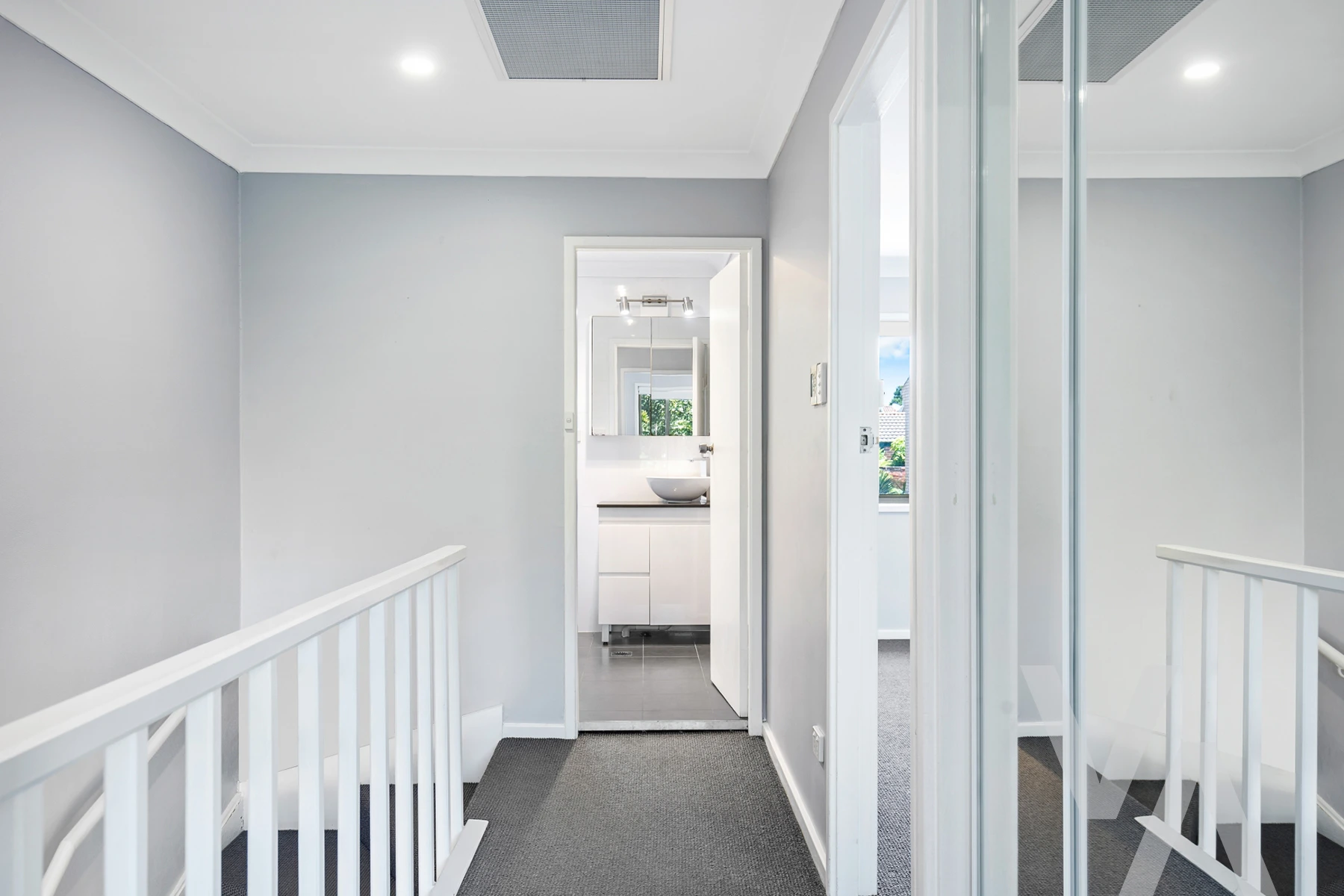 4/77 Bull Street Cooks Hill NSW