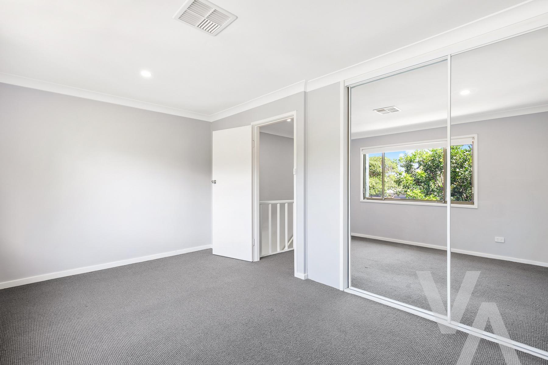 4/77 Bull Street Cooks Hill NSW
