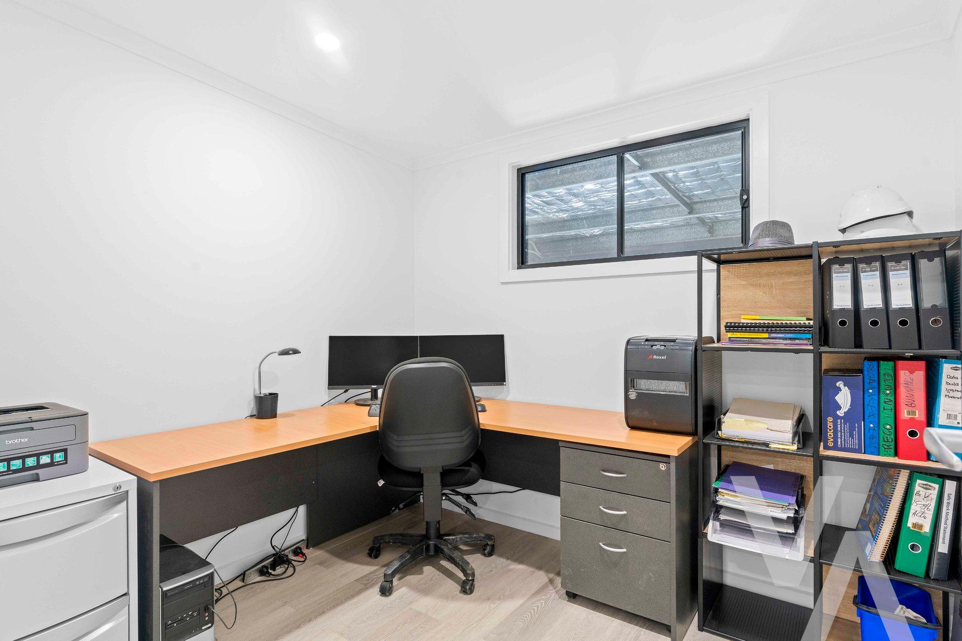 Unit 10/4 Pambalong  Drive Mayfield West NSW