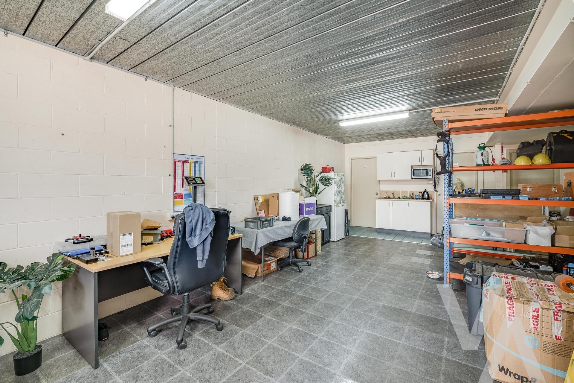 Unit 3/6 Torrens Avenue Cardiff NSW