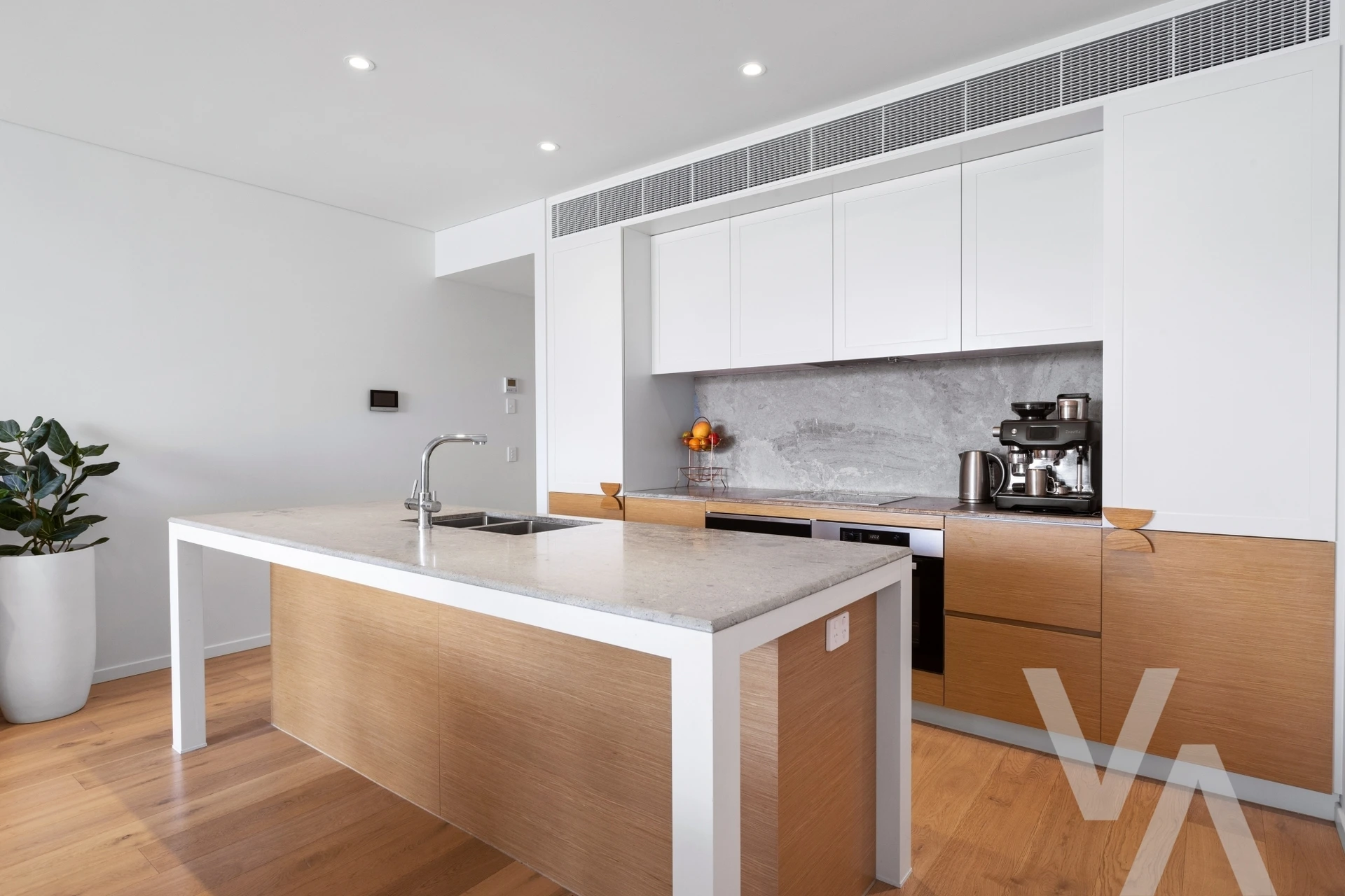 Unit 205/23 Honeysuckle Drive Newcastle NSW