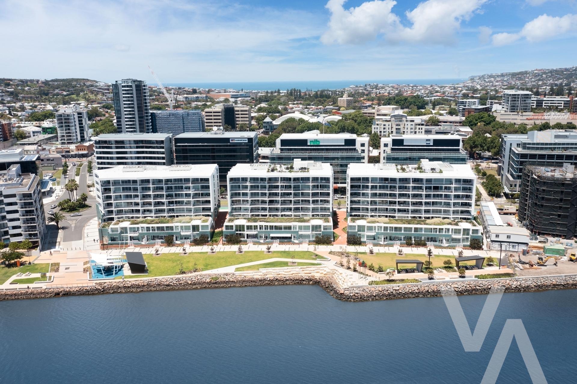 Unit 205/23 Honeysuckle Drive Newcastle NSW