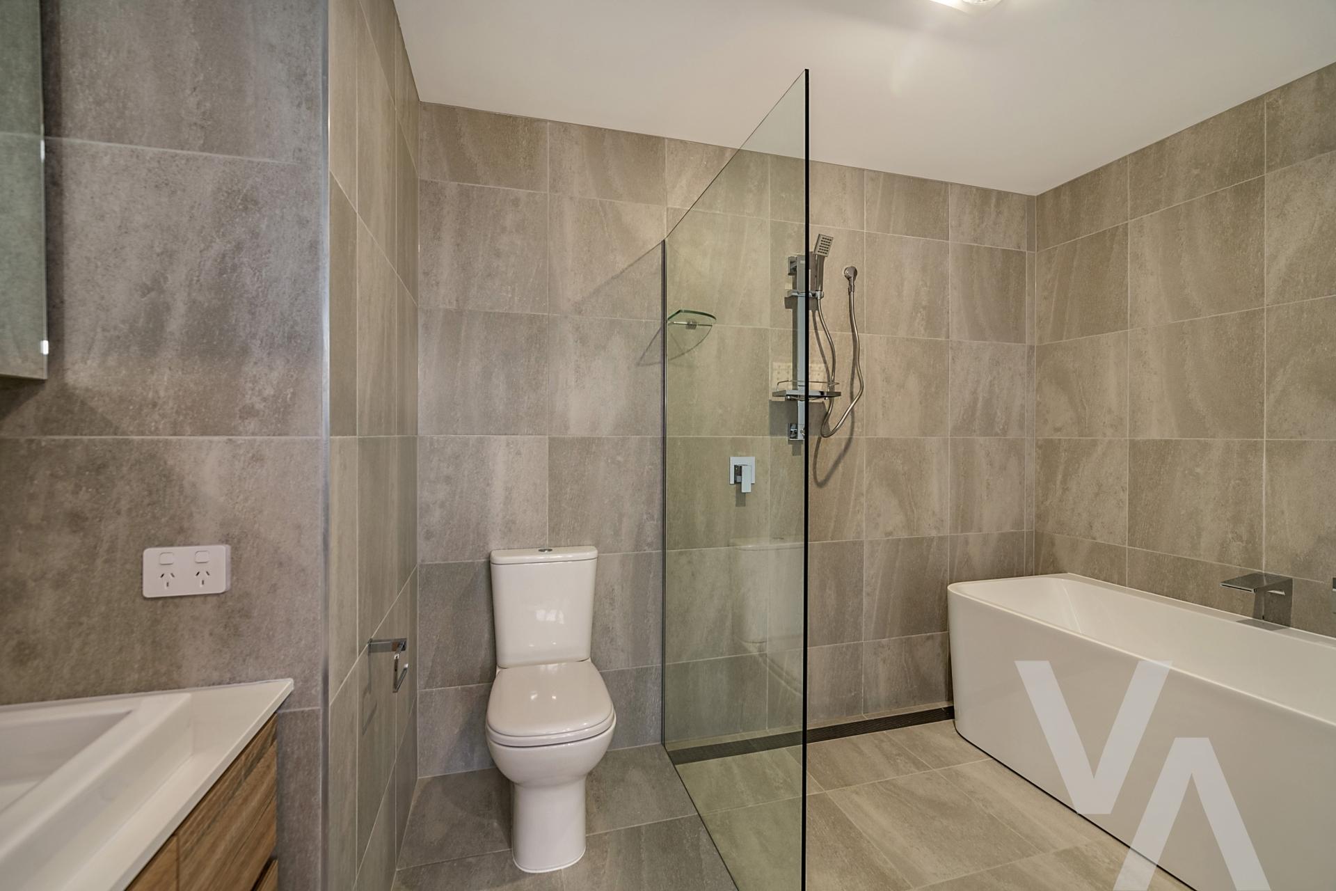 4/1 Jenner  Parade Hamilton South NSW