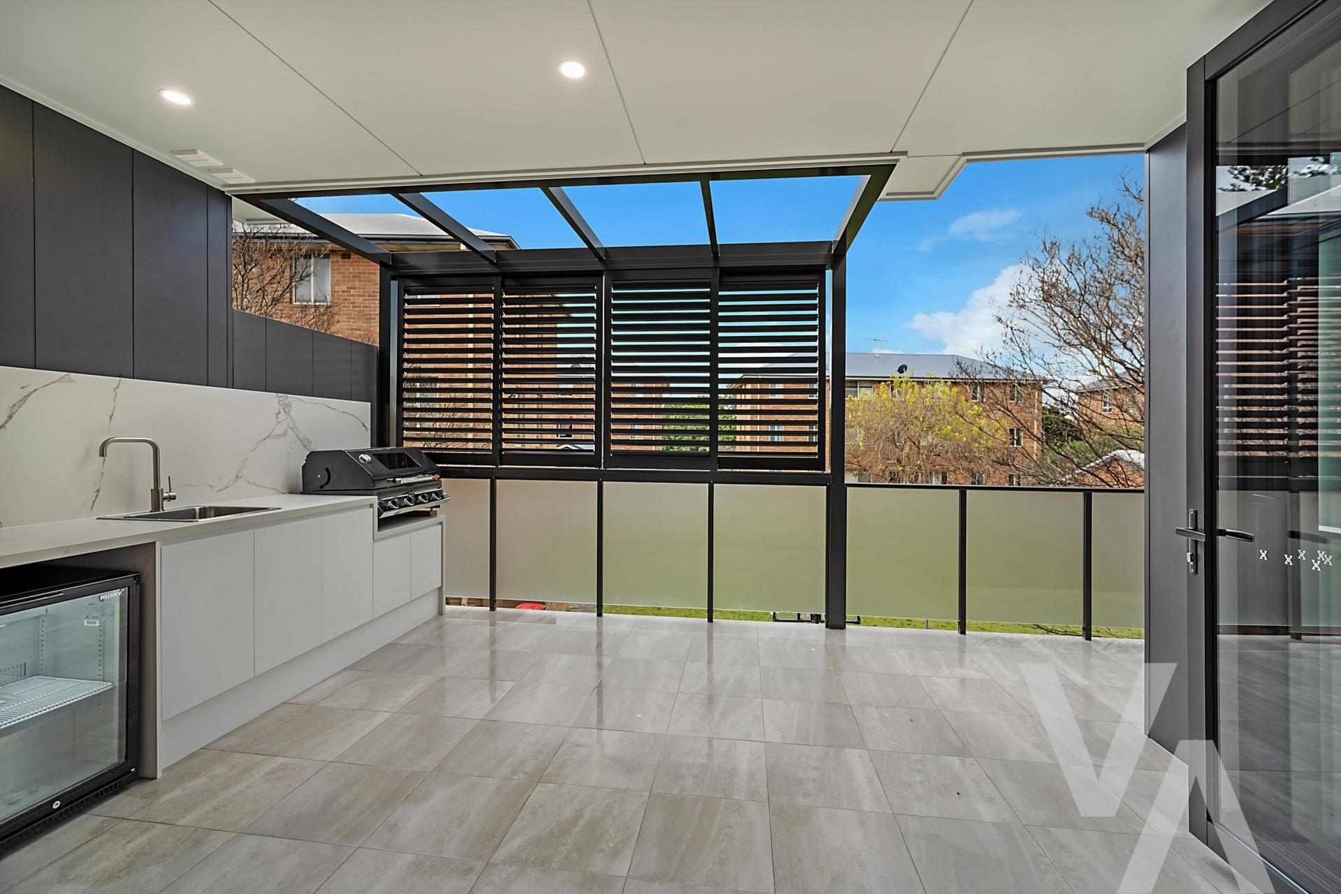 4/1 Jenner  Parade Hamilton South NSW