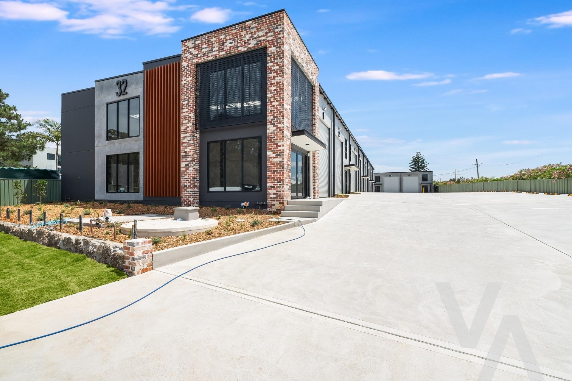 Unit 3, 32 Kalaroo Road Redhead NSW