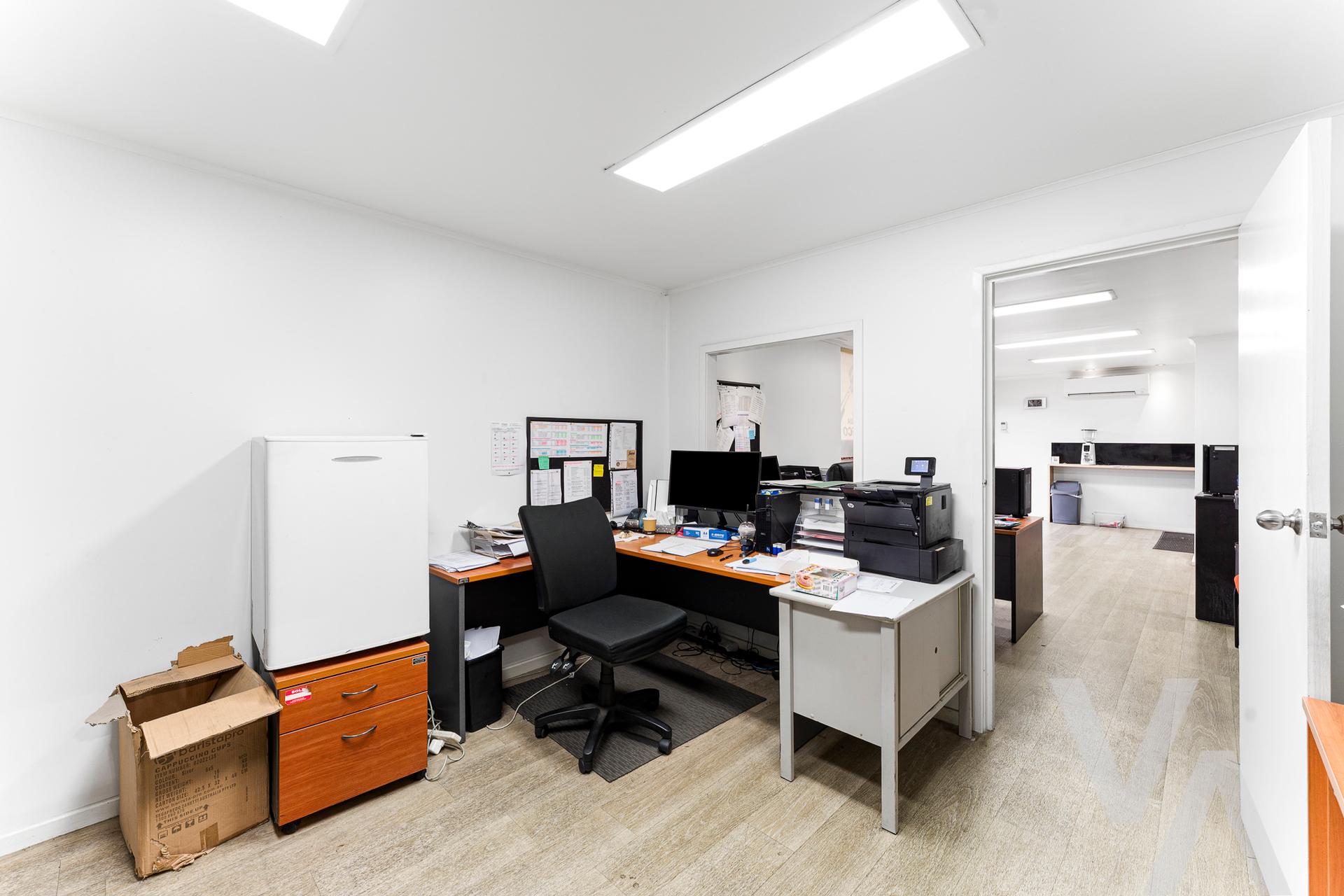 Unit 3/29 Groves Road Bennetts Green NSW