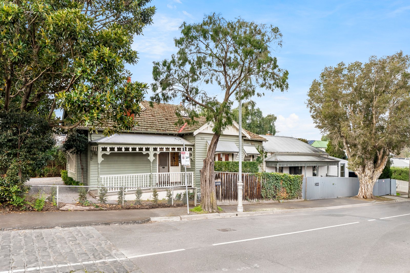 1 & 2/16 Rathmines Road, Hawthorn East, 3123