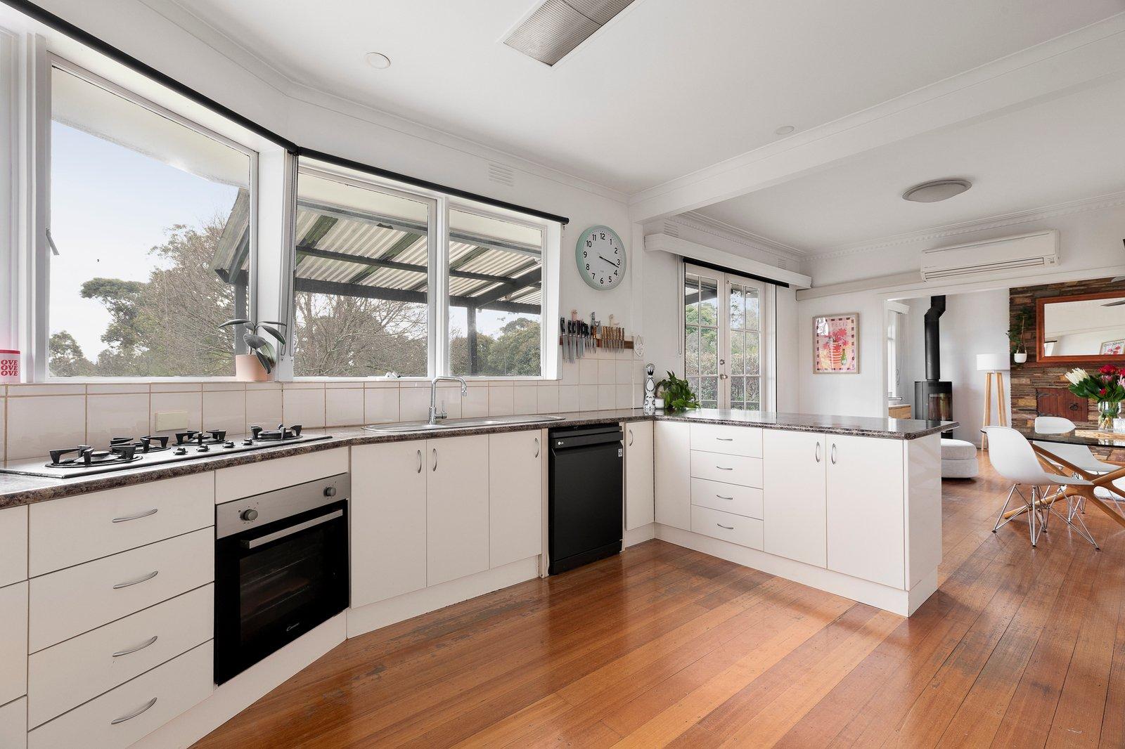 1-3 Camber Avenue, Park Orchards, 3114