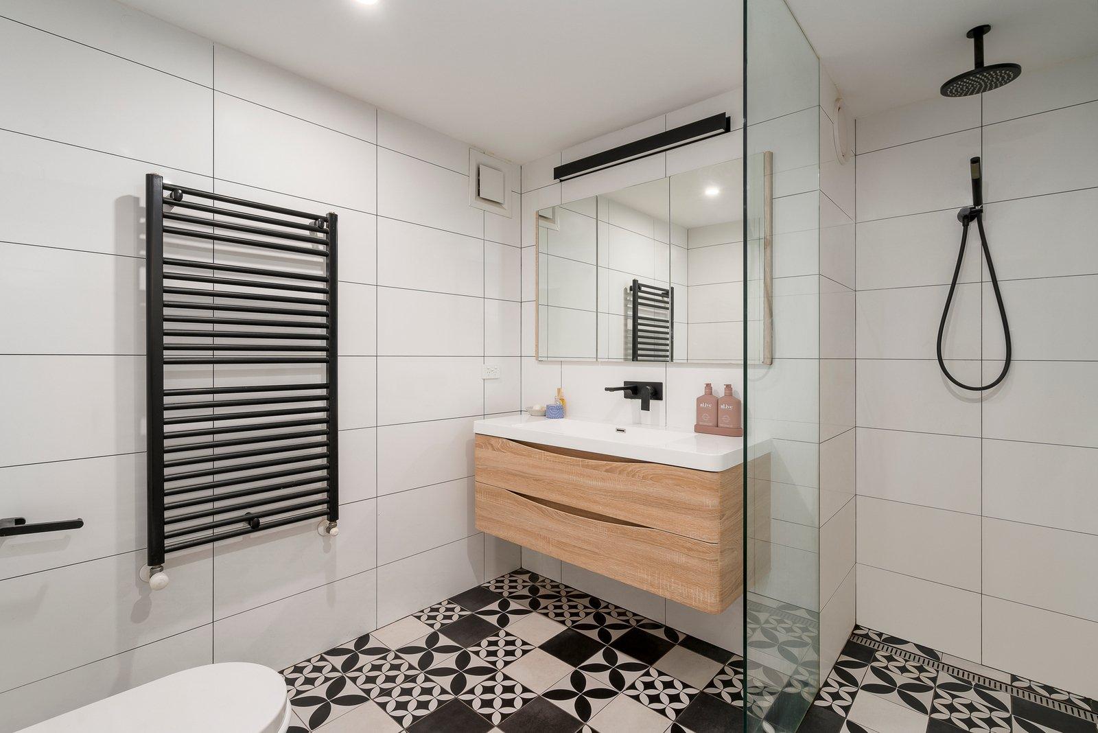 1 Allie Street, Surrey Hills, 3127