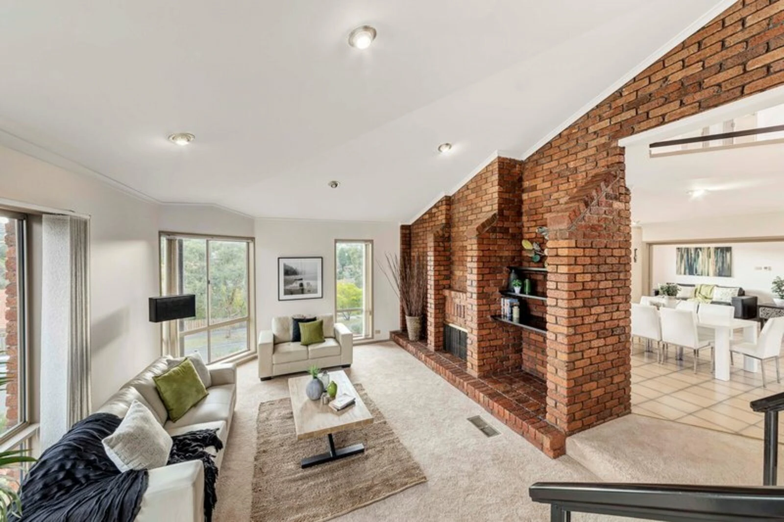 1 Cosmos Court, Doncaster East, 3109