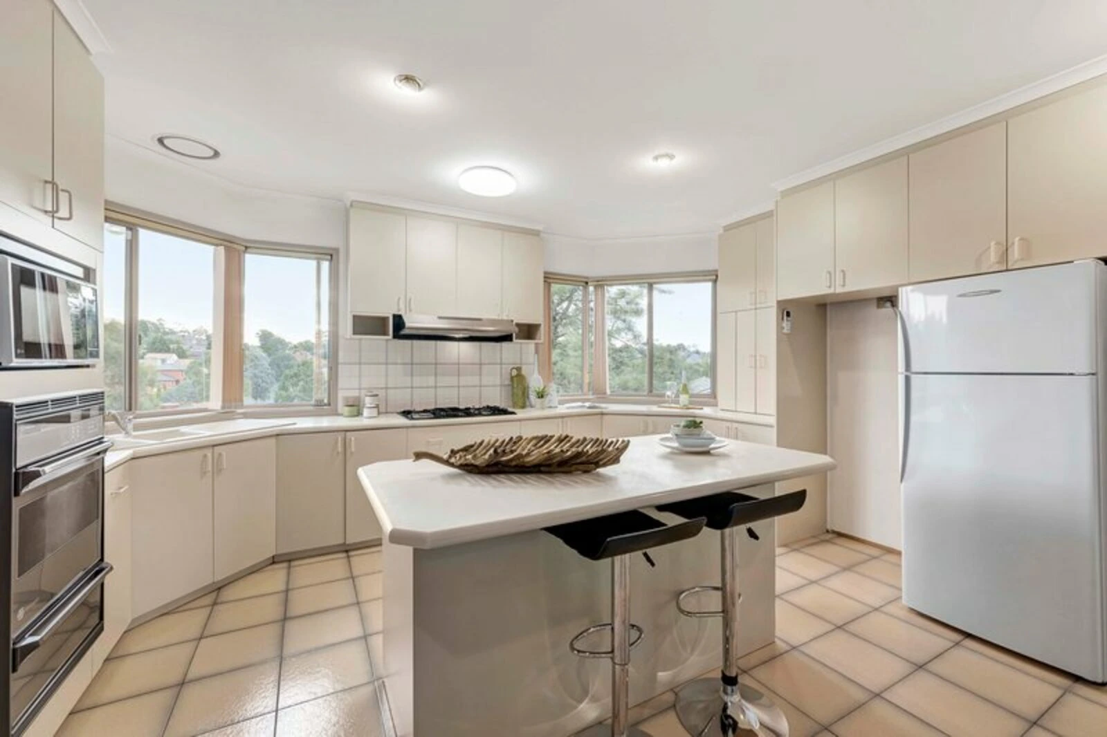 1 Cosmos Court, Doncaster East, 3109