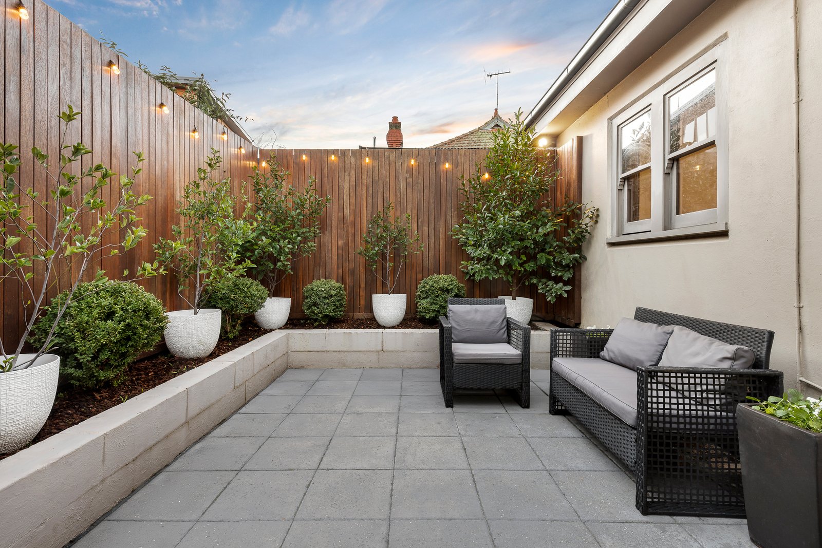 1 Dryden Street, Elwood, 3184