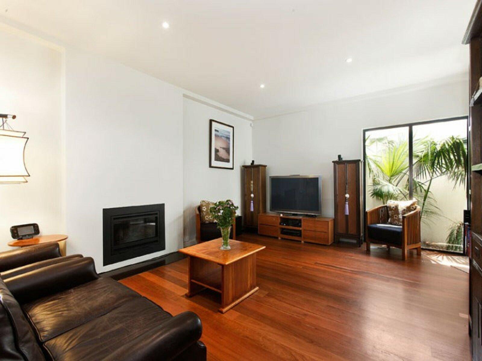 1 Gareth Avenue, Beaumaris, 3193