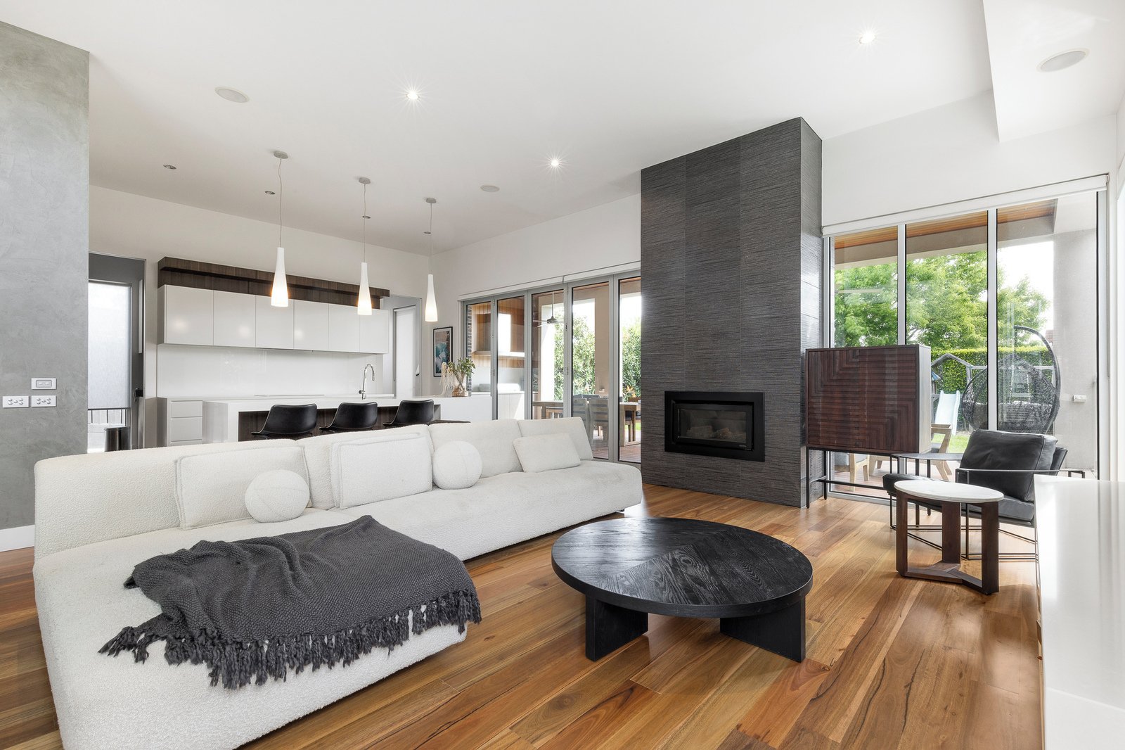 1 Raymond Street, Ashwood, 3147