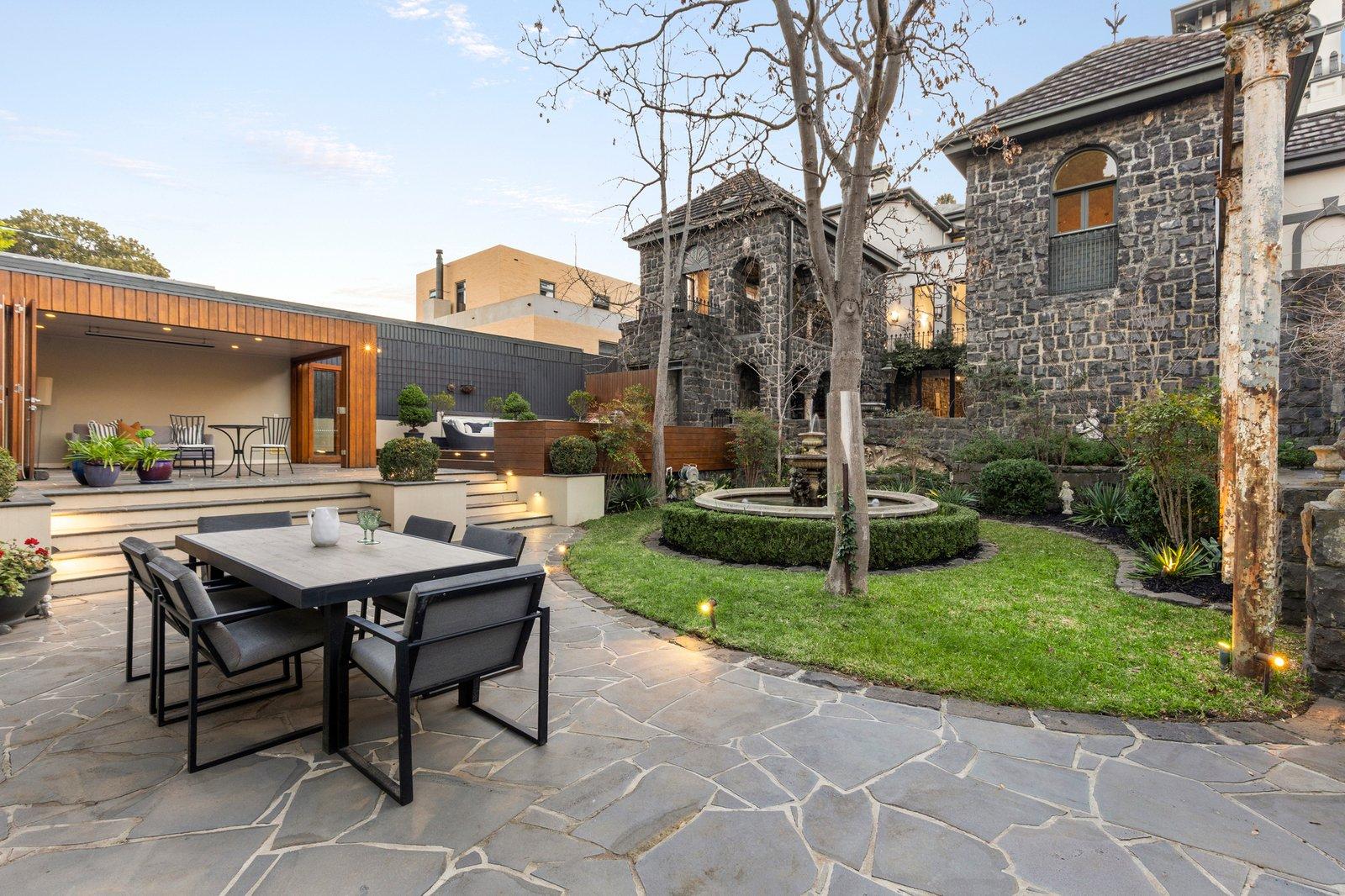 1 Shakespeare Grove, Hawthorn, 3122